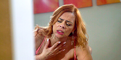 ...Juggy redhead nana Juliett Russo gets nicely fucked in bed...