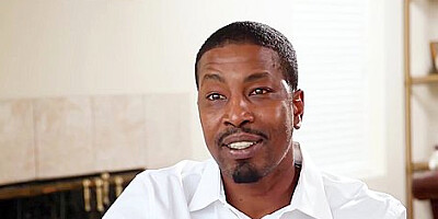 Client Flight High With Big Tits Blonde Milf With Isiah Maxwell And Kenzie Taylor