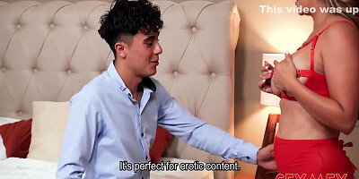 Silvia Santez - Stepmom Is An Erotic Model: Chapter 2 (11 Minutes)