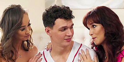 Dude With Two Lesbian Stepmoms Trying To Get Pregnant Sperm Donor With Josh Rivers And Christy Love