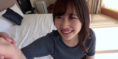 吸い付きたくなる美乳首おっぱいで感度抜群の女子大生×普段はサバサバ系→エッチ中はいちゃラブ系の腰振りマシーン【みずき(大学生)】