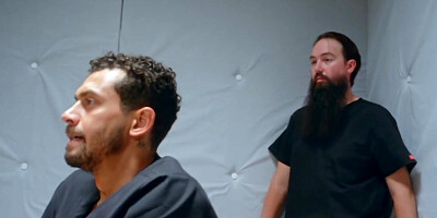 Pathologically Horny Goes Airtight With Richard Mann, Dan Damage And Vicki Chase