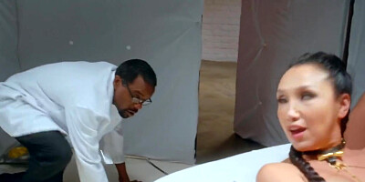 Pathologically Horny Goes Airtight With Richard Mann, Dan Damage And Vicki Chase