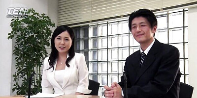 Delightful Miyuki and OL at japanese dirt