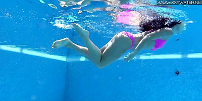 Classy Jessica Lincoln at babe scene