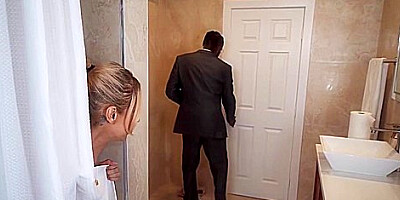 Suite Sex With Hotel Maid