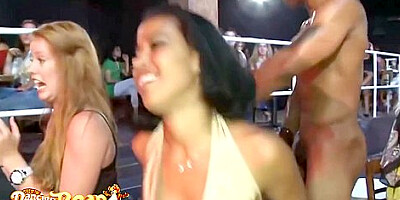 Amateur Girls Going Wild For The Stripper Compilation