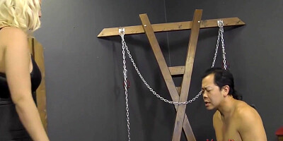 Blonde Bombshell Makes Her Slave Worship Her 7 Min With Jenna Ivory