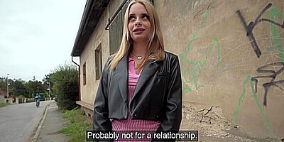 Martin Gun And Naomi Love - She Has The Body For It