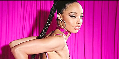 Scotty P, Alexis Tae And Donny Sins In Loves Getting Gangbanged By Big Cocks!