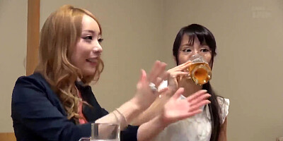 241115お座敷でセクセクするグループh2