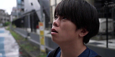 MKMP-616 When I went back to my parents' house, I met a plain ex-classmate... Her big breasts that can't be hidden anymore are too erotic, and I'm having sex with her many times every day.