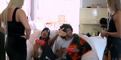 Entidade Filantro Pica 11 Min - Nego Catra, Sol Soares And Capoeira Ator