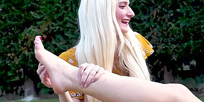 L A B, Mia Hot And Mia Casanova In Easy-on-the-eyes And Hot Blonde Video