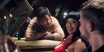 ...Bosomed hussy Little Puck gets fucked in the car...