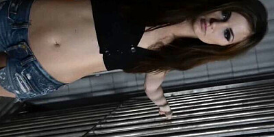 Mysterious Lily Carter's masturbate scene