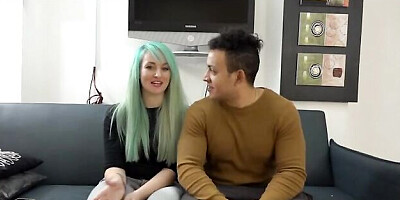 Sweetheart's tattooed women scene