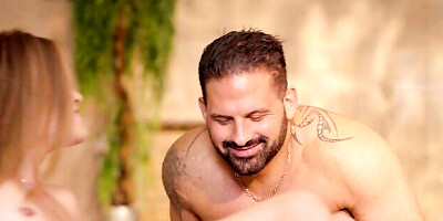 Straight hair clip with tough Bonnie Dolce from Asshole Fever