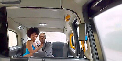 Horny Ebony Bimbo Smutty Adult Clip