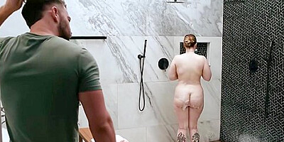 Boss Wants To Get Sucked For Hospitality - Seth Gamble And Codi Vore