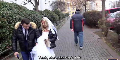 DEBT4k. Loan manager gives bride a chance of getting rid of her debt