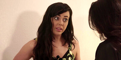 Stepmom Silvia Saige tribbing young babe passionately