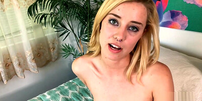Haley Reed in Interview Movie - AmKingdom