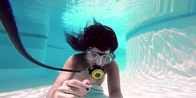 Brita Piskova Video - UnderwaterShow