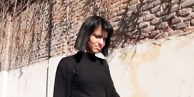 Cutesy milady at latina movie