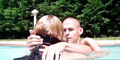 Precious women's cumshot trailer