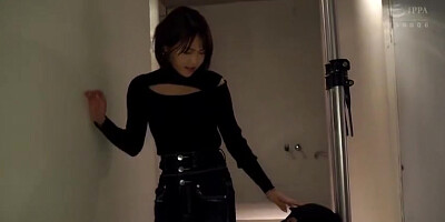 Mopt-037 Long-legged Ladys M-man Bullying Pantyhose, Jeans And Knee-high Boots Tsukasa Fujino