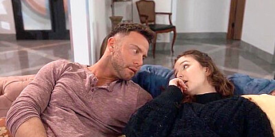 Leana Lovings In Teen 18+ Lure Into Taboo Family Foursome Fuck By Her