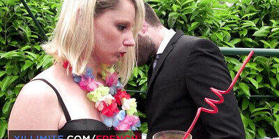 Funny fancy bit at french video