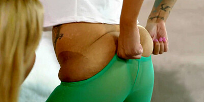...Lesbian sex instead of training with blondes Jade and Pressley...