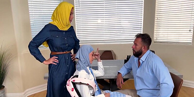 Hijab Brat Pays The Ultimate Price For Her Attitude Lola Pe