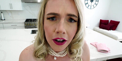 ...Juggy blonde mom Rebel Rhyder smiles while getting her wet cunt drilled...