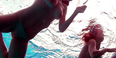 Pool clip with graceful bunny from Underwater Show