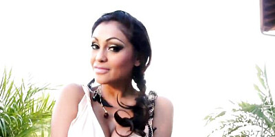 Marvelous Priya Rai's solo female smut