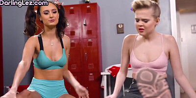 College Darlings Enjoying 69 Lesbian Action After Game