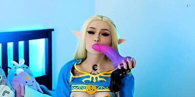 Zelda can't wait Link anymore - all she wants is nice cock inside wet pink pussy - CUT version