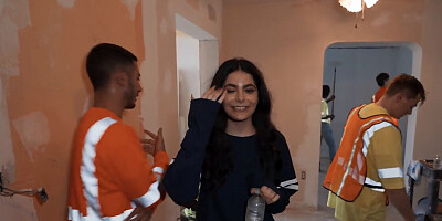 Horny babe gets to suck two cocks today at the work action