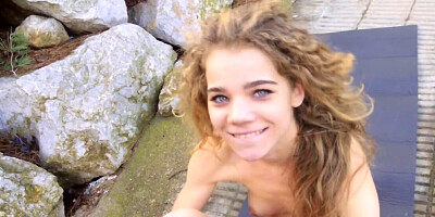 Petite hitchhiker banged outdoors near driver's red car