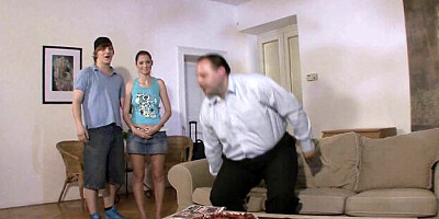 Splendid dear's ponytails action