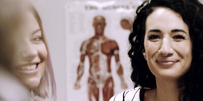 Arabelle Raphael oralled before vigorous fingering