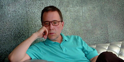 FamilyHandle.com - Nubile Zoe Parker plays with Krissy Lyn's moist cooter on the bed