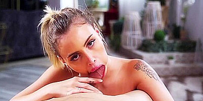 Lya Is An All Natural Fuck Machine With Lya Missy