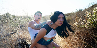 ...Rough outdoor fuck for sweet brunette Ophelia Purr...
