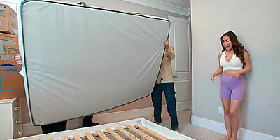 Zac Wild And Nicole Doshi - Backdoor Delivery