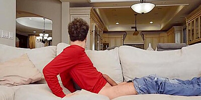 Sarah Arabic Roomie Is A Thirst Trap (480)