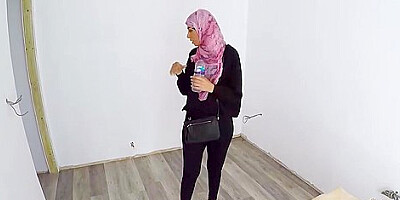 Sahara Knite - Hijabi Bhabi Fucks The Letting Agent